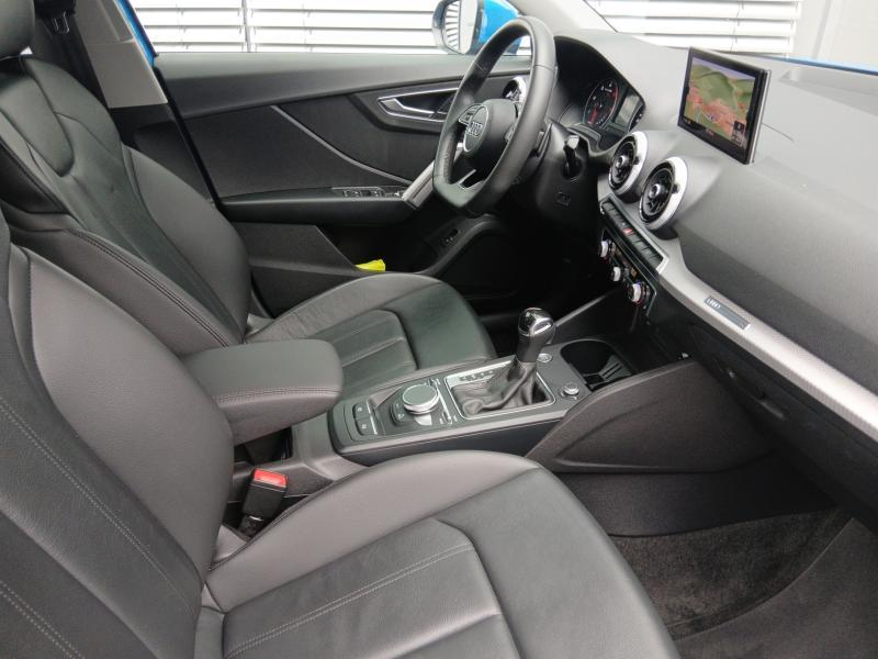 Audi Q2 S-line 35 TDI s-tronic — photo 10