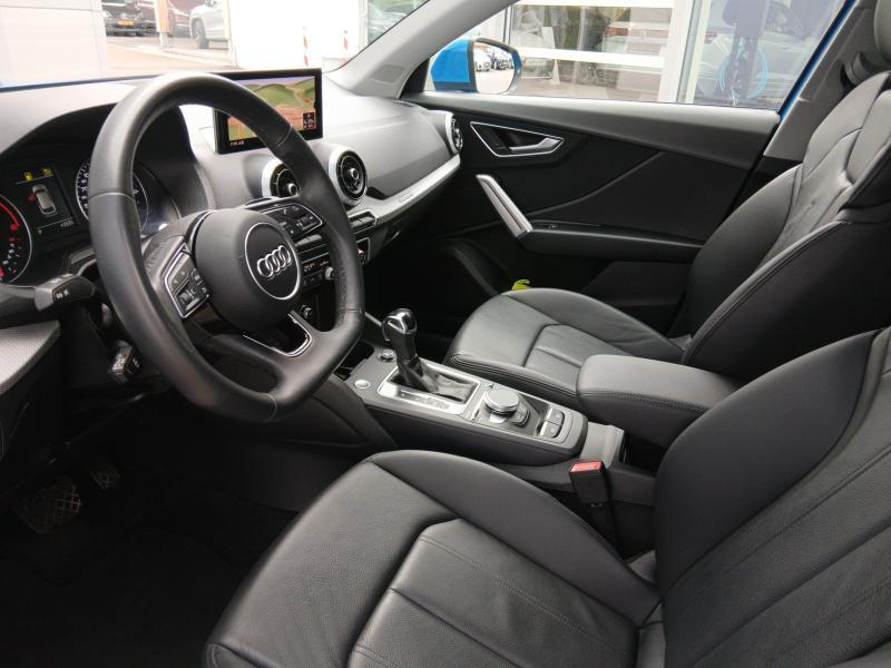 Audi Q2 S-line 35 TDI s-tronic — photo 9
