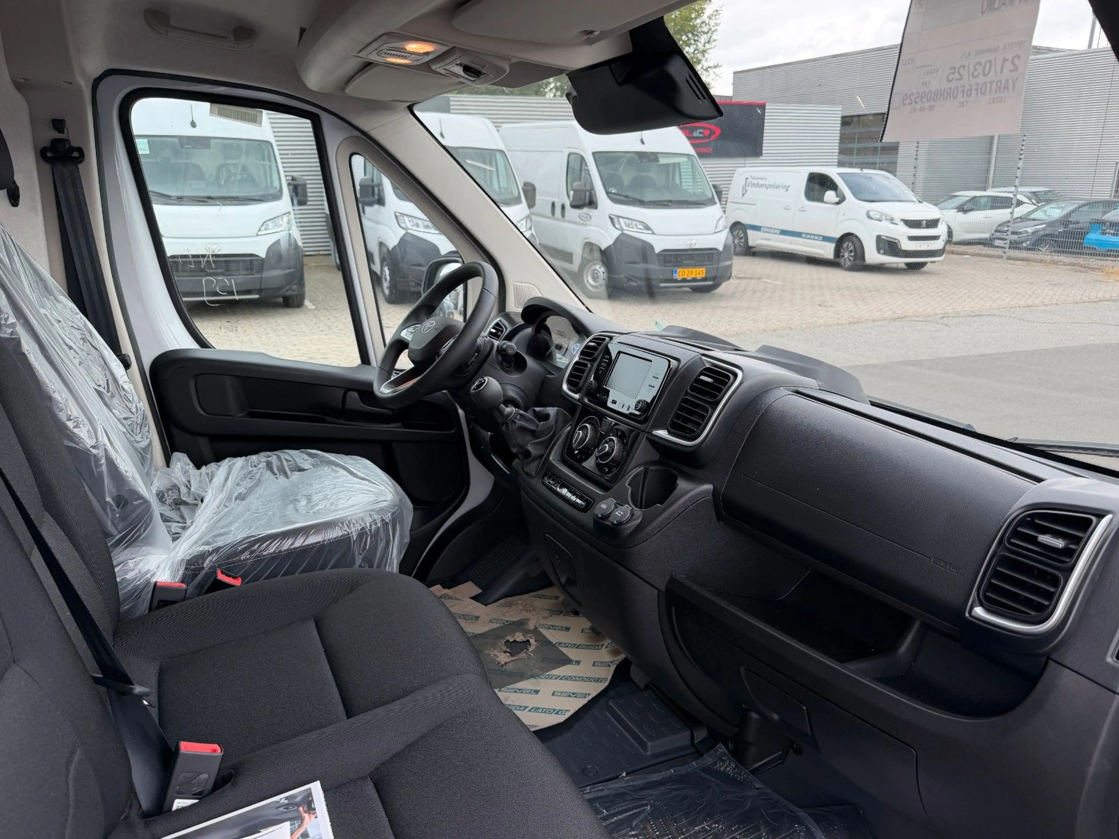 Toyota Proace Max 35 L3H2 2.2 140 WEBASTO+2xTÜREN+BODEN — photo 9