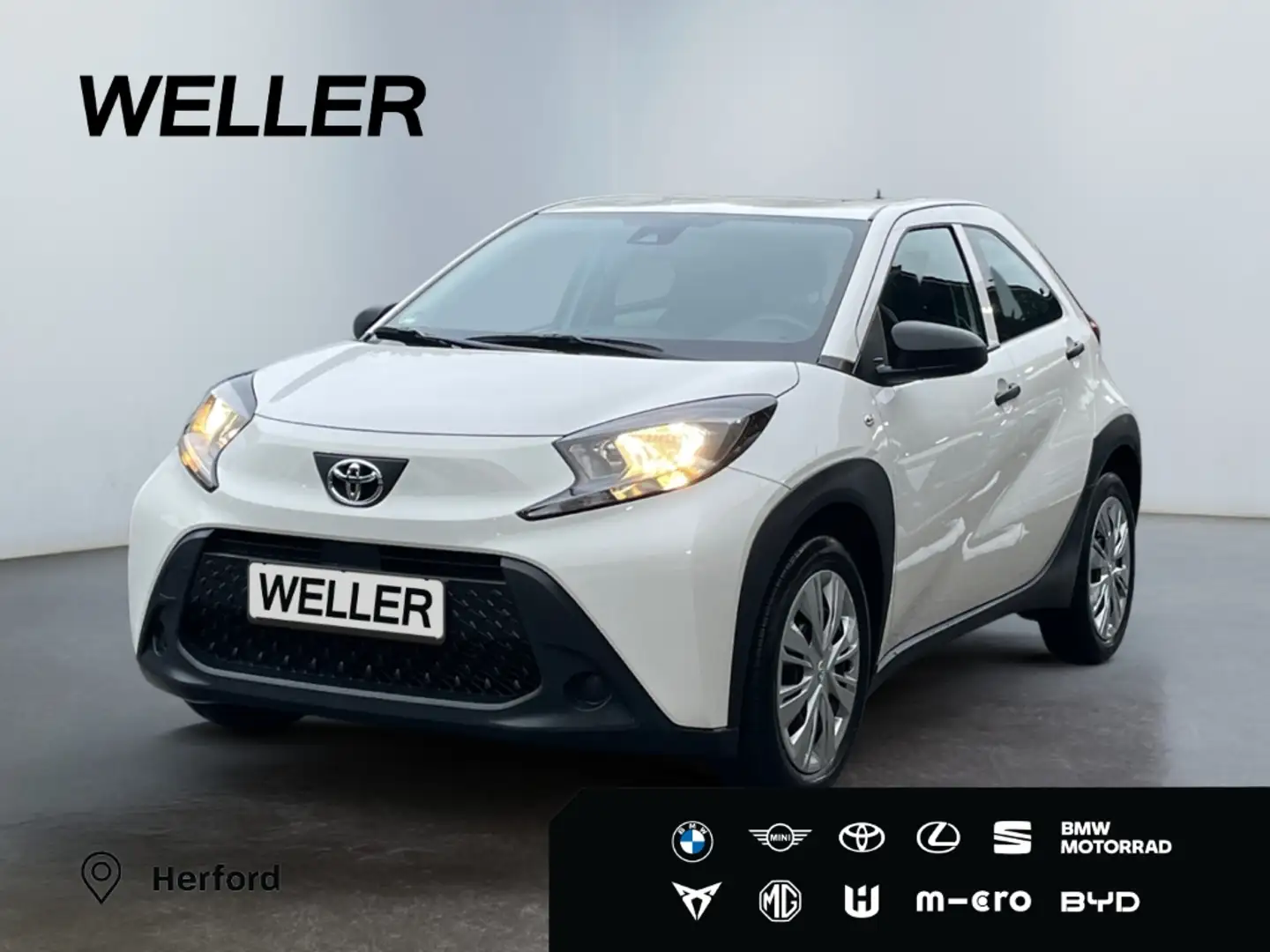 Toyota Aygo X *ACC*Spurhalteassistent*Müdigkeitswarner* Weiß - 1