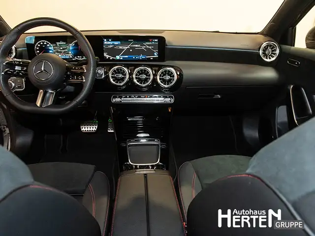 Mercedes-Benz A-Class view 10