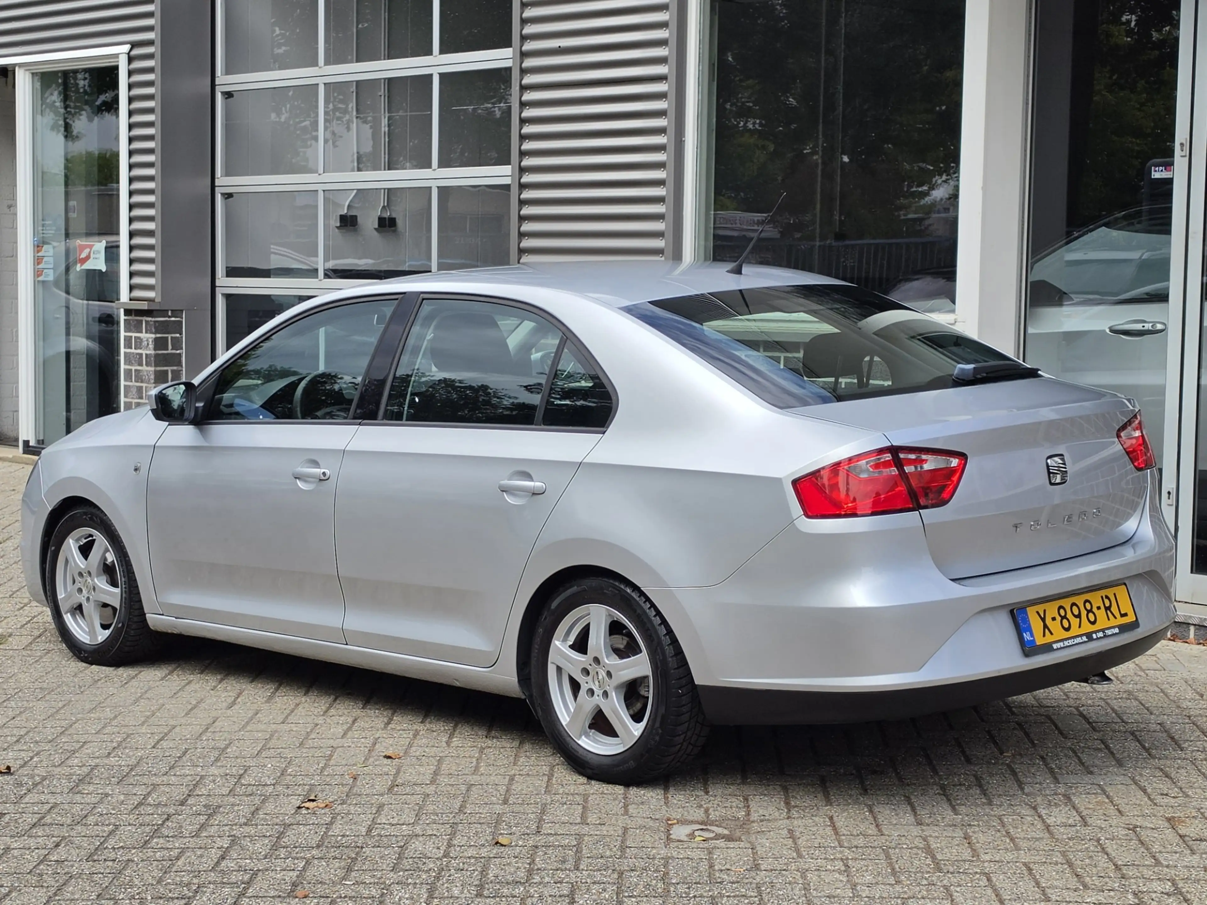 SEAT Toledo 1.2 TSI Businessline High Stoelverwarming Airco — photo 4