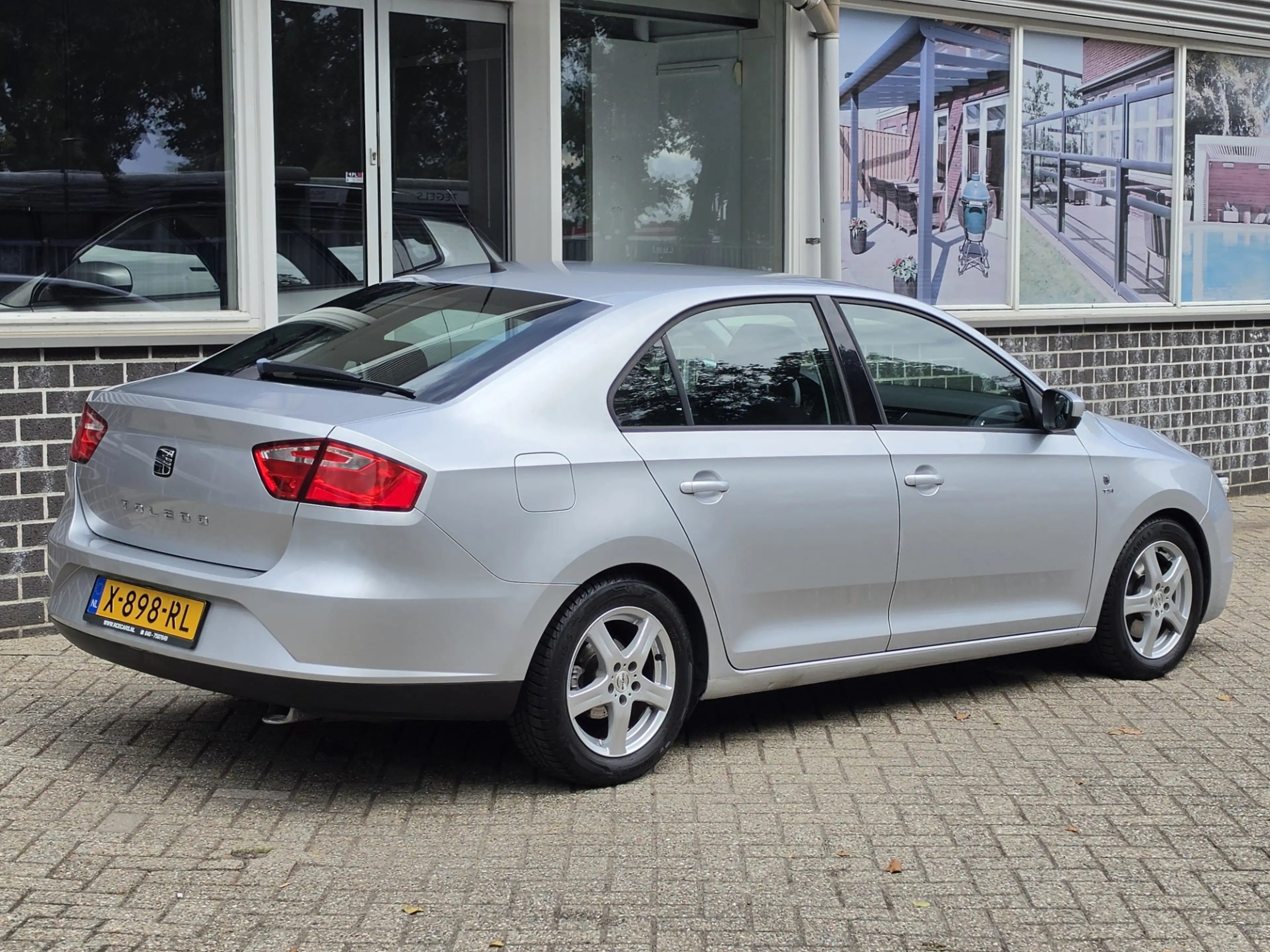 SEAT Toledo 1.2 TSI Businessline High Stoelverwarming Airco — photo 5