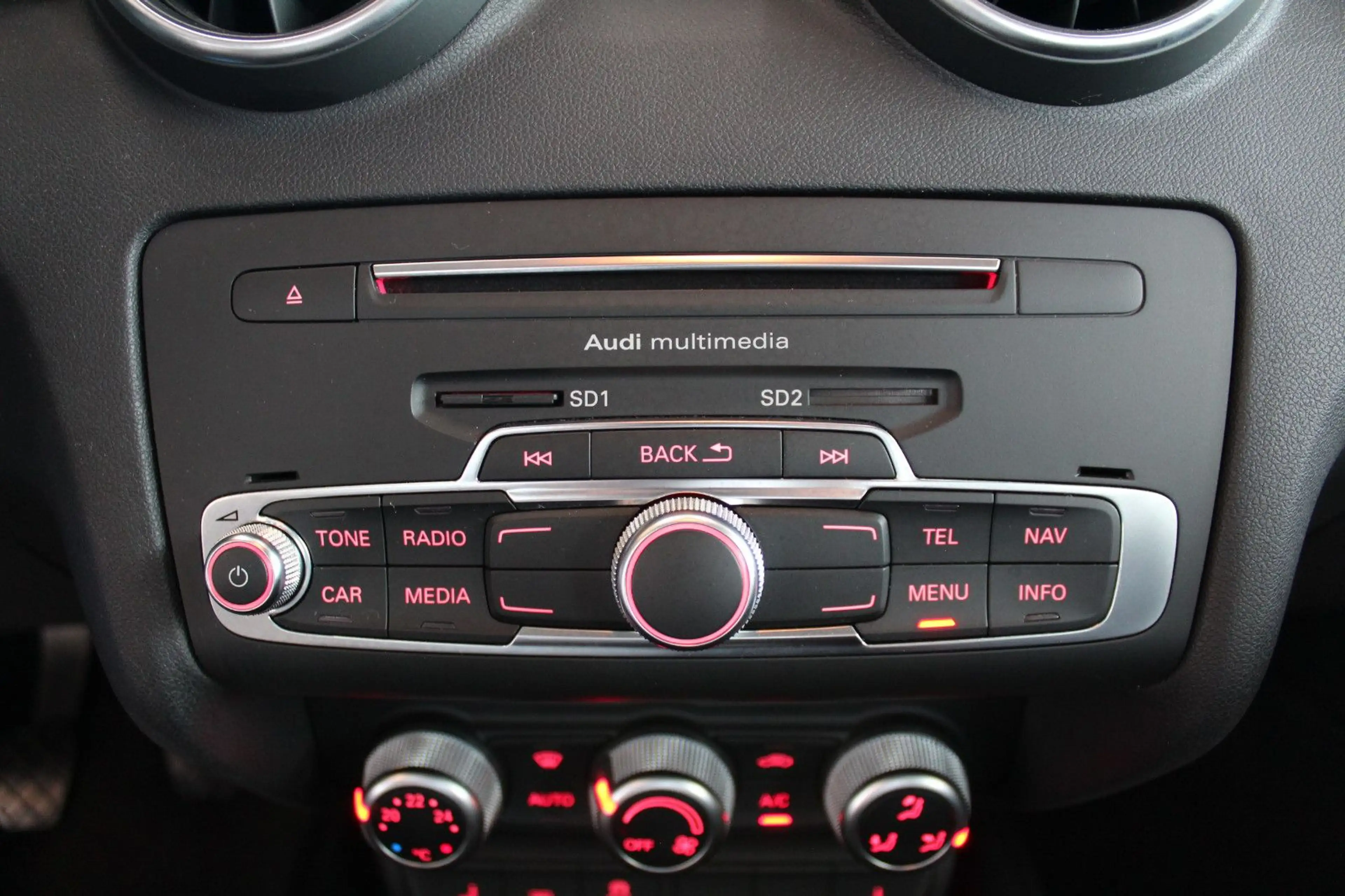 Audi A1 Sportback 1.0 TFSI S line sport*NAVI*KLIMAUT. — photo 15