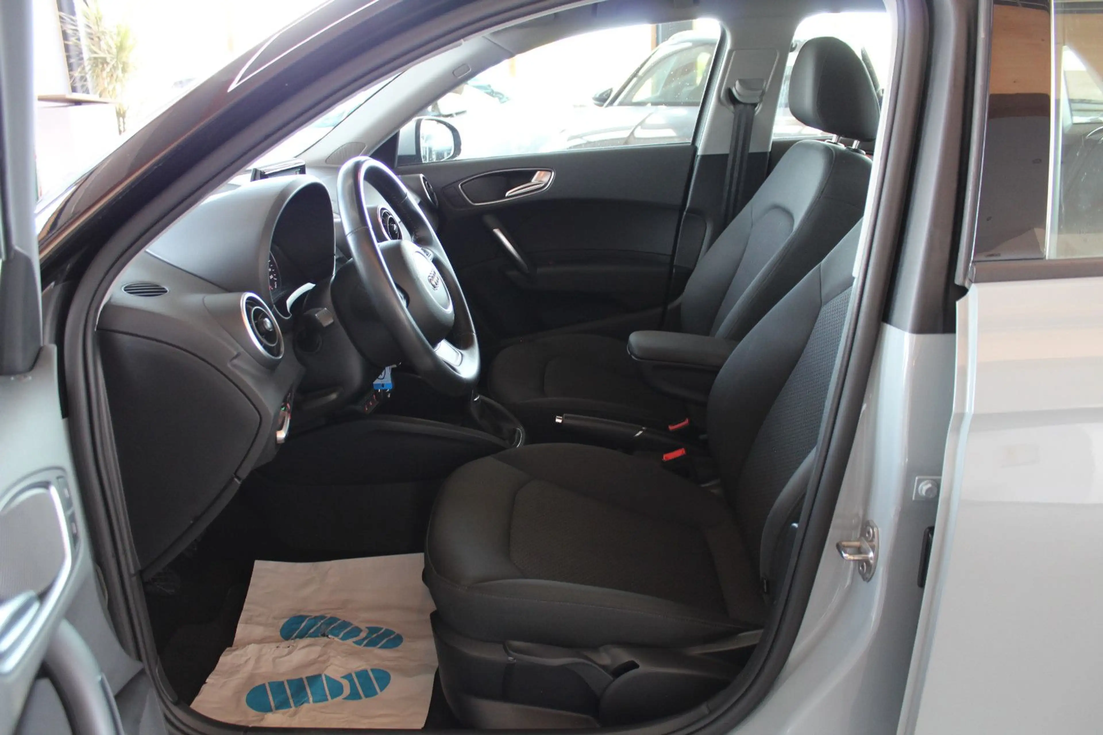Audi A1 Sportback 1.0 TFSI S line sport*NAVI*KLIMAUT. — photo 7