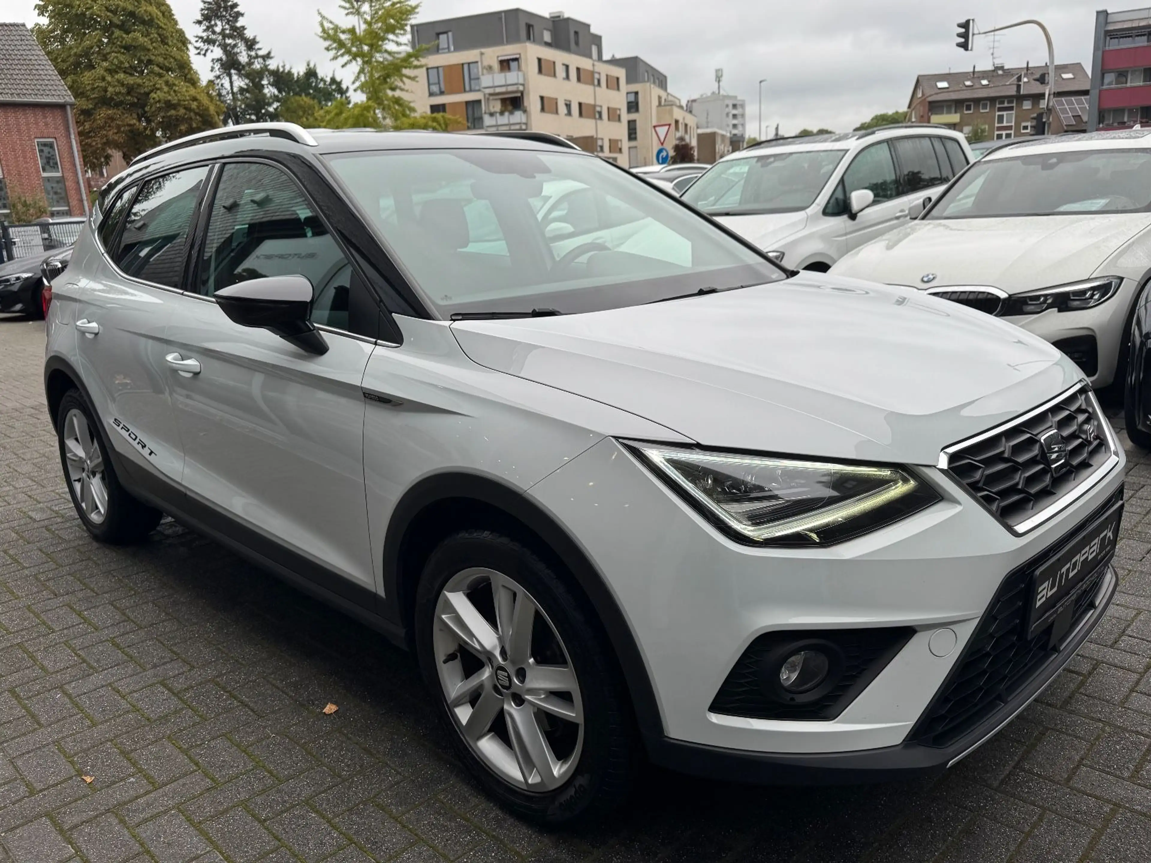 SEAT Arona 1.0 FR BEATS AUTOMATIK NAVI Full Link LED — photo 5