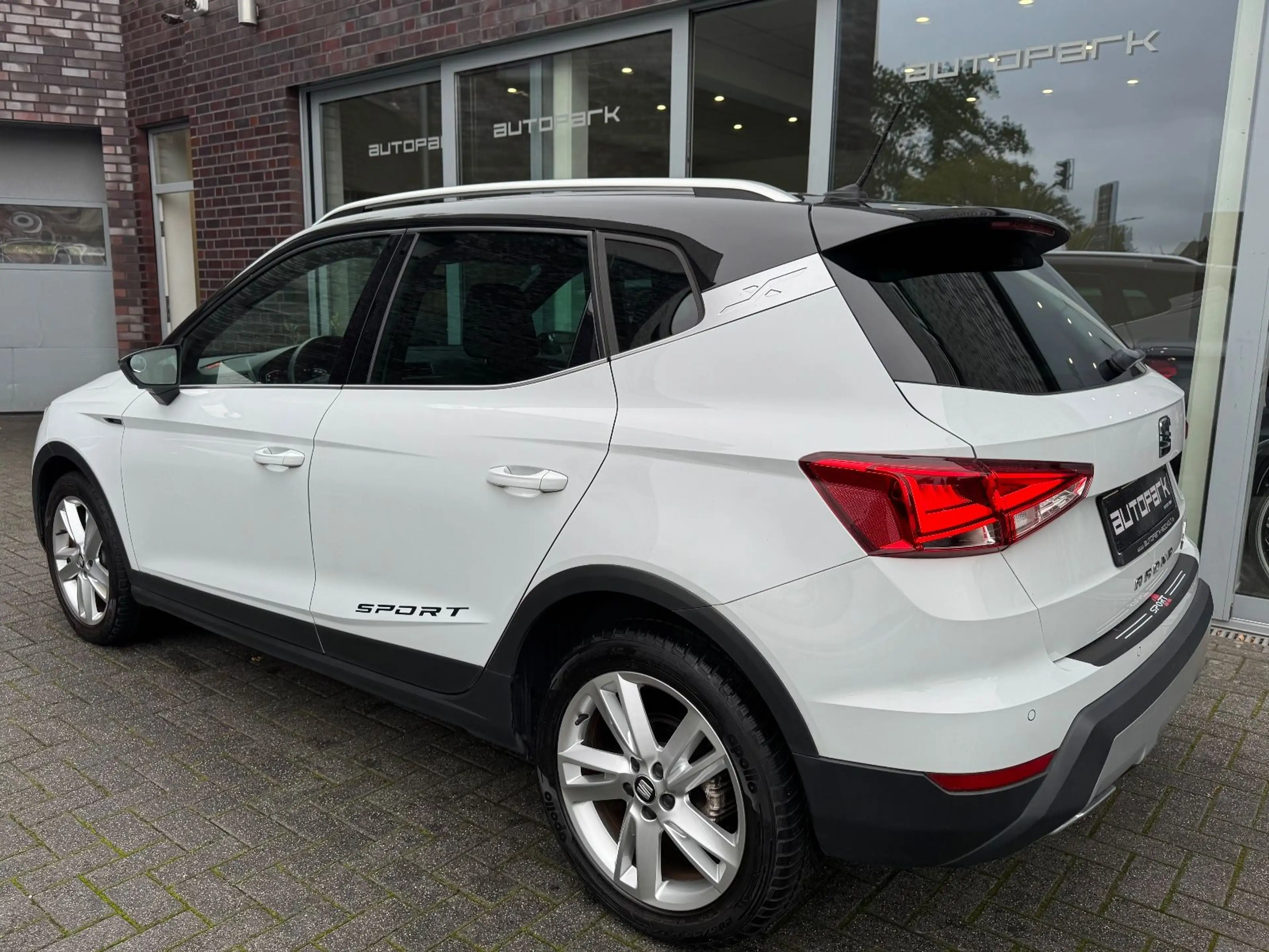 SEAT Arona 1.0 FR BEATS AUTOMATIK NAVI Full Link LED — photo 10