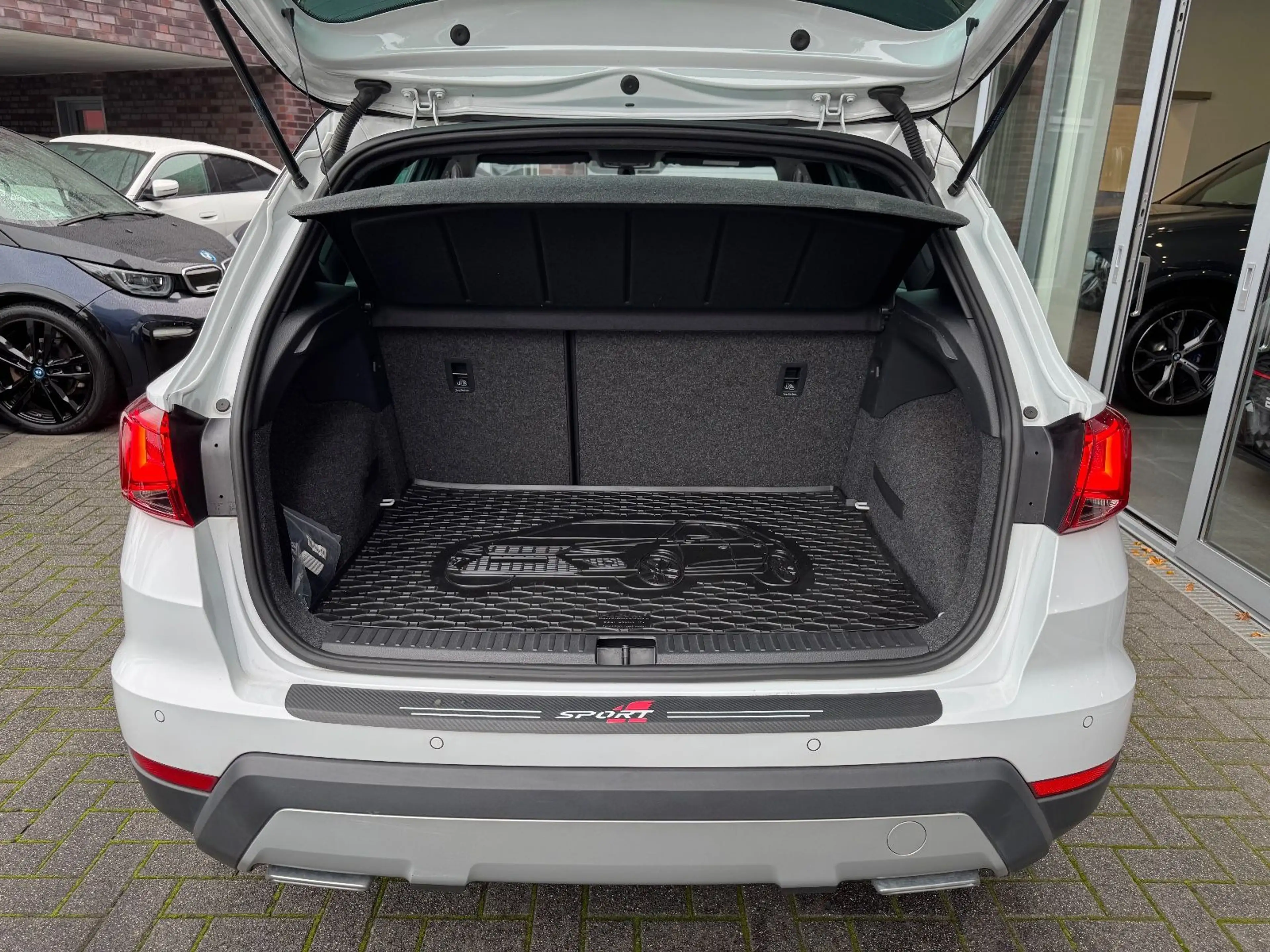 SEAT Arona 1.0 FR BEATS AUTOMATIK NAVI Full Link LED — photo 13