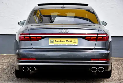 Annonce voiture d'occasion Audi S8 - CARADIZE