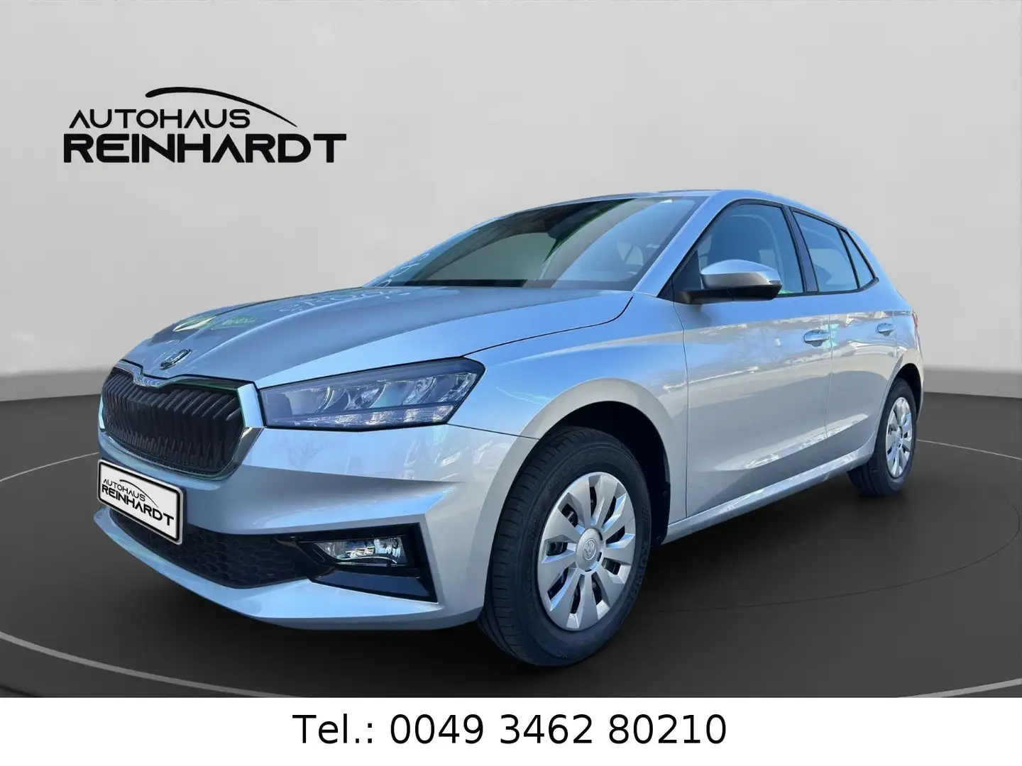 Skoda Fabia FABIA ESSENCE 1.0 MPI/LED/KLIMA/SHZ/PDC HINTEN Silber - 1