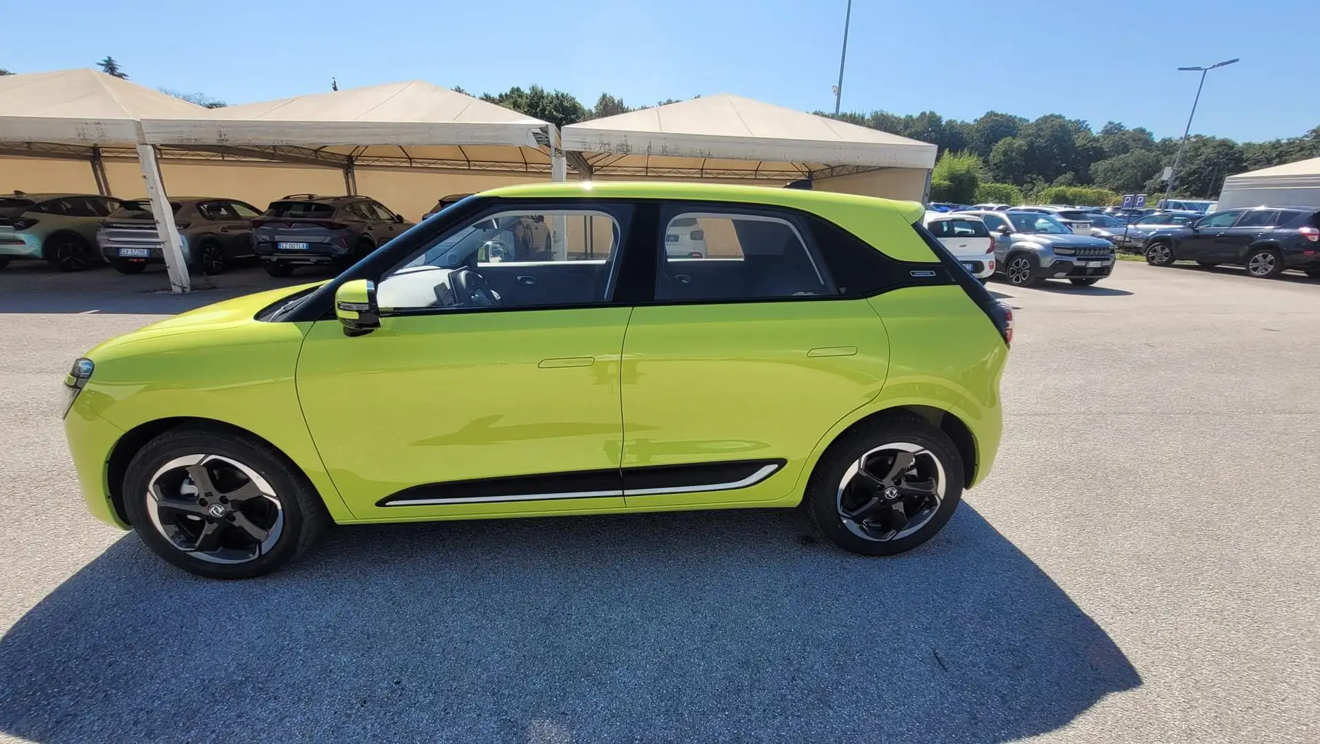 Dongfeng Box Box premium edition - 1