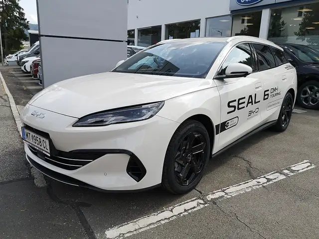 BYD Seal 6 DM-i Touring Comfort Light