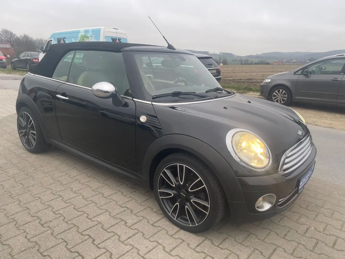 MINI Cooper Cabrio Cooper Schwarz - 2