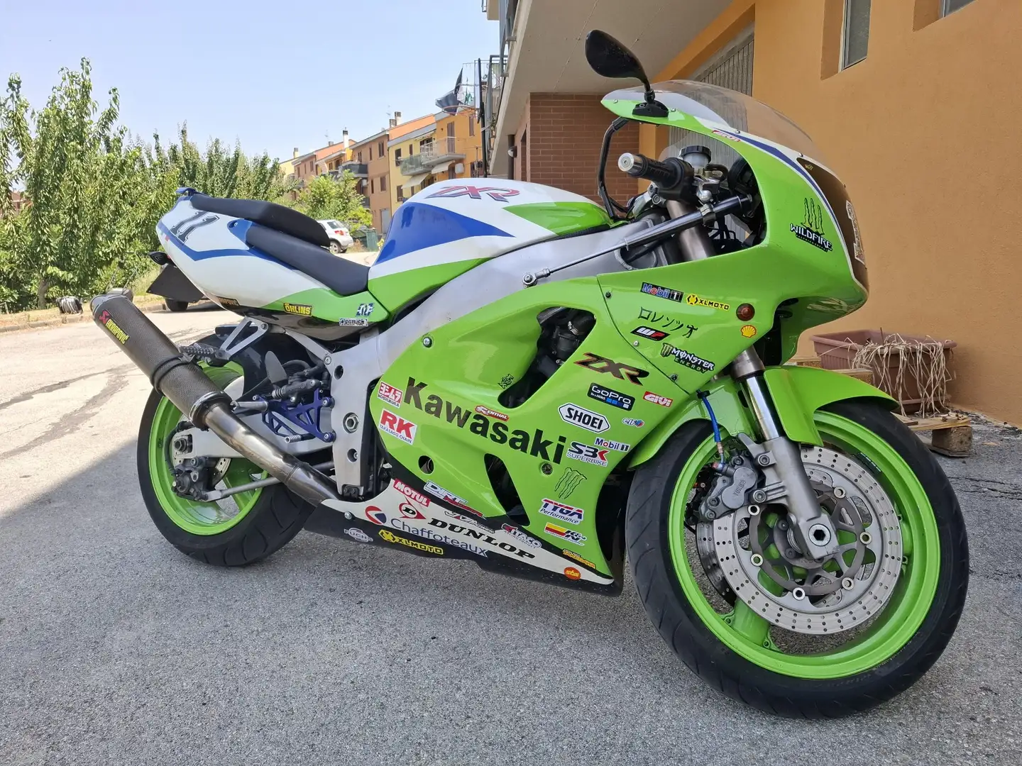 Kawasaki ZXR 750 L Vert - 1