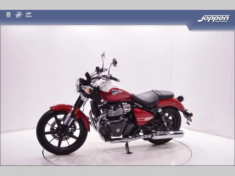 Royal Enfield Super Meteor 650 - foto 4