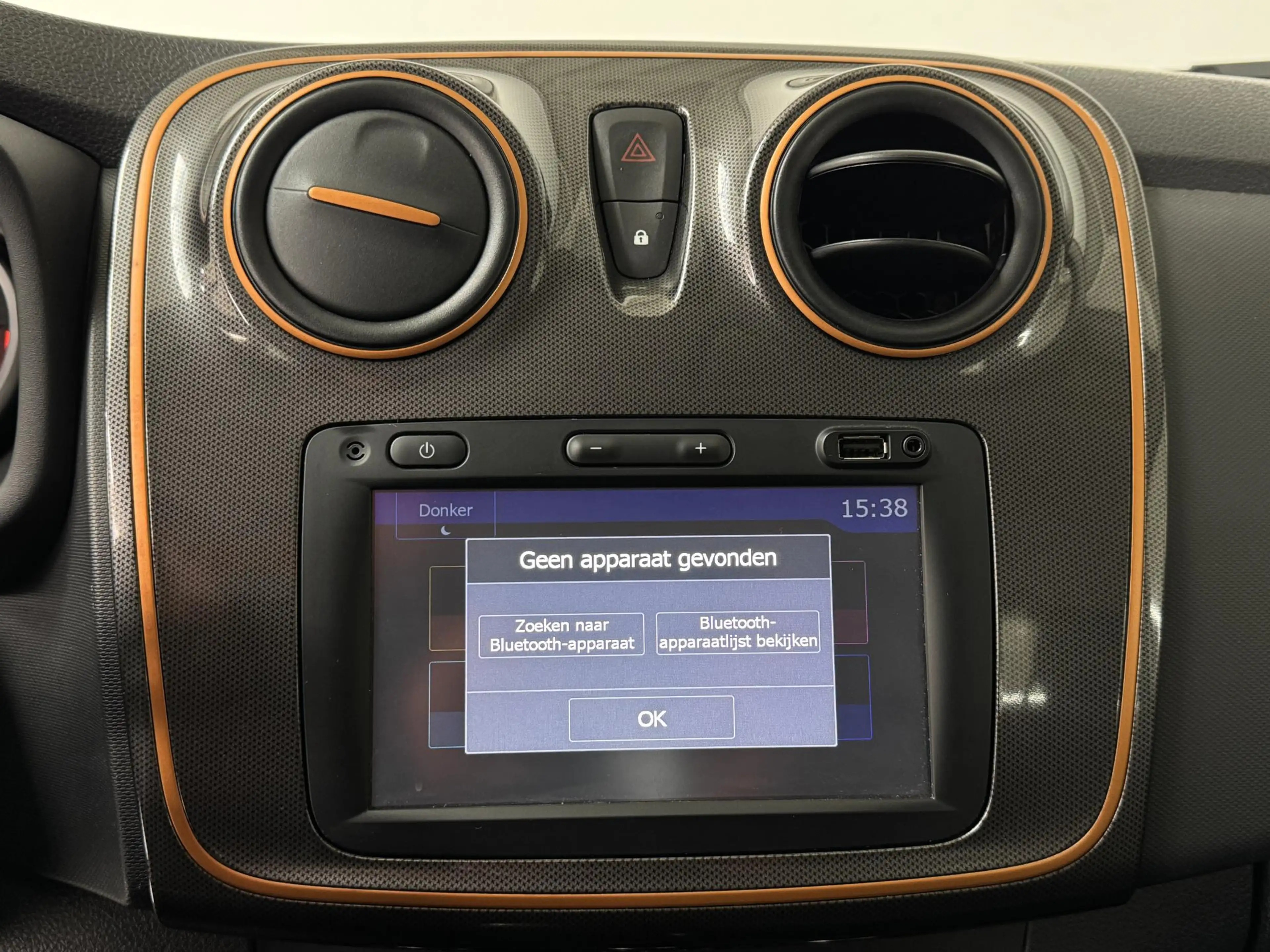 Dacia Sandero 0.9 TCe SL Stepway | Trekhaak | Navigatie | DAB+ | — photo 34
