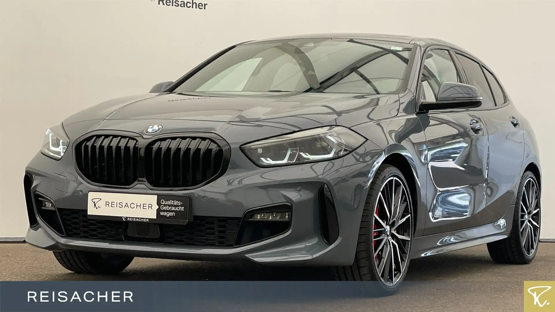 BMW 120 i A M SportPRO Pano ACC RFK HuD H&K SHZ 19"LM - 1