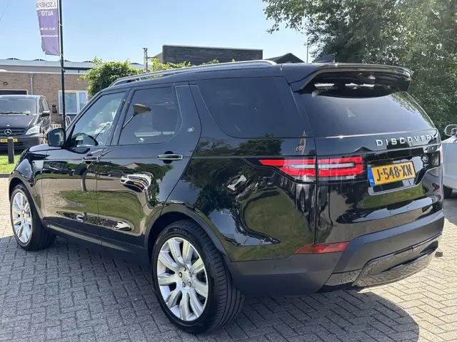 Land Rover Discovery view 7