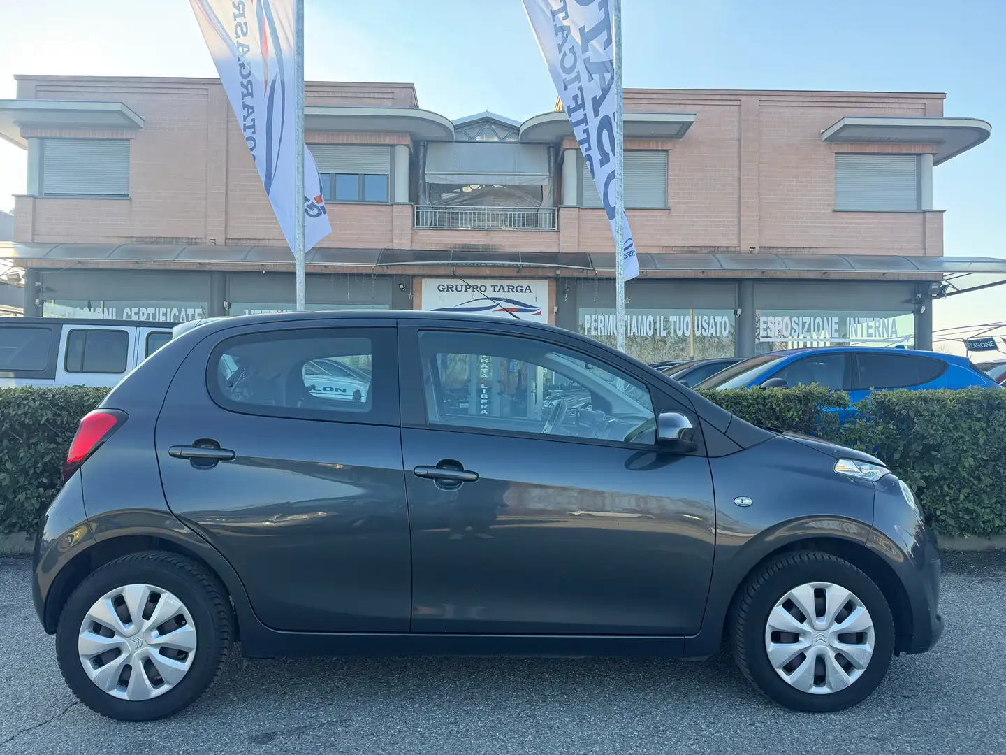 Citroen C1 C1 II 2018 5p 5p 1.0 vti Feel s Gris - 1