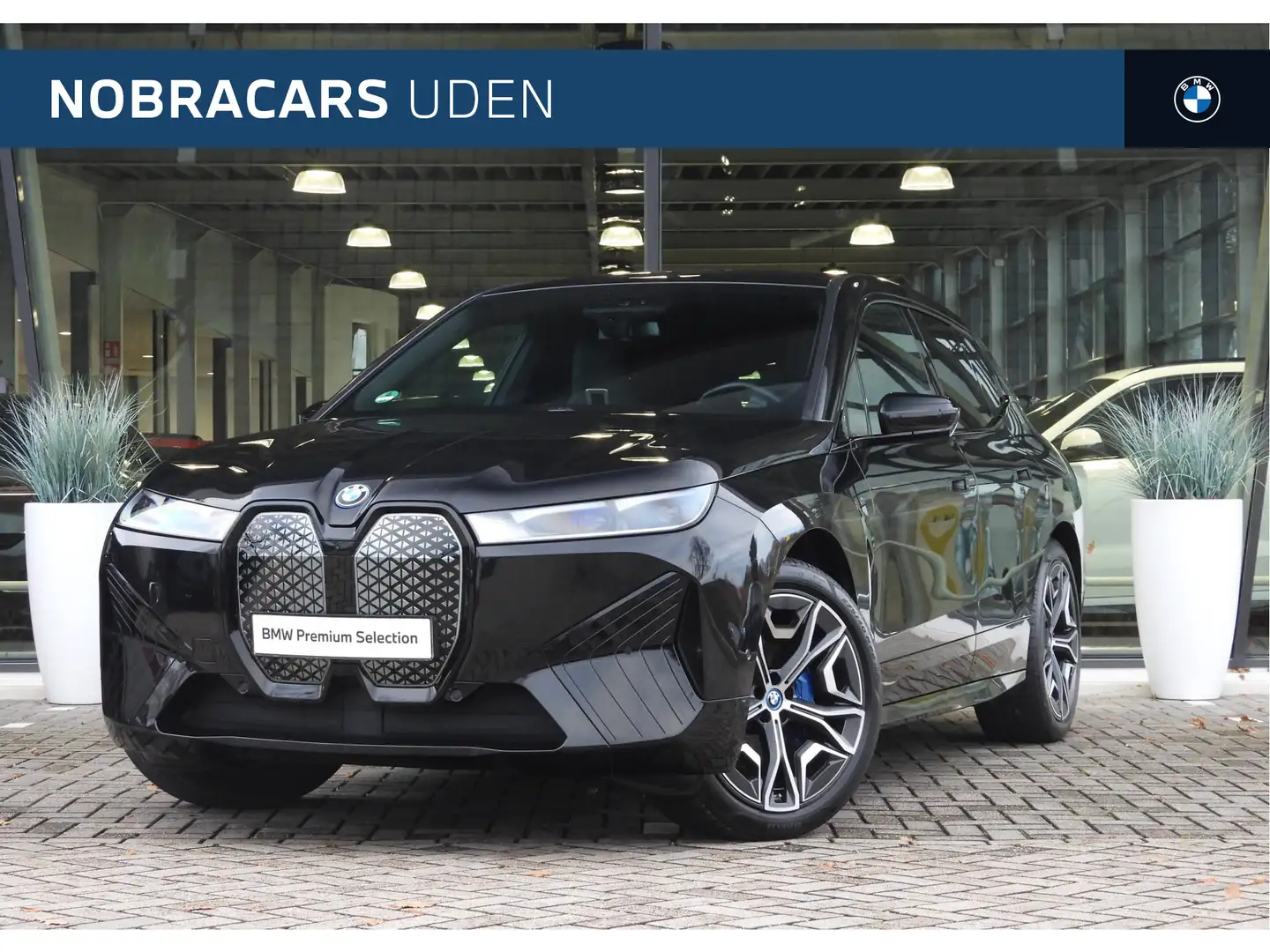BMW iX xDrive40 High Executive / Trekhaak / Sportpakket / Nero - 1