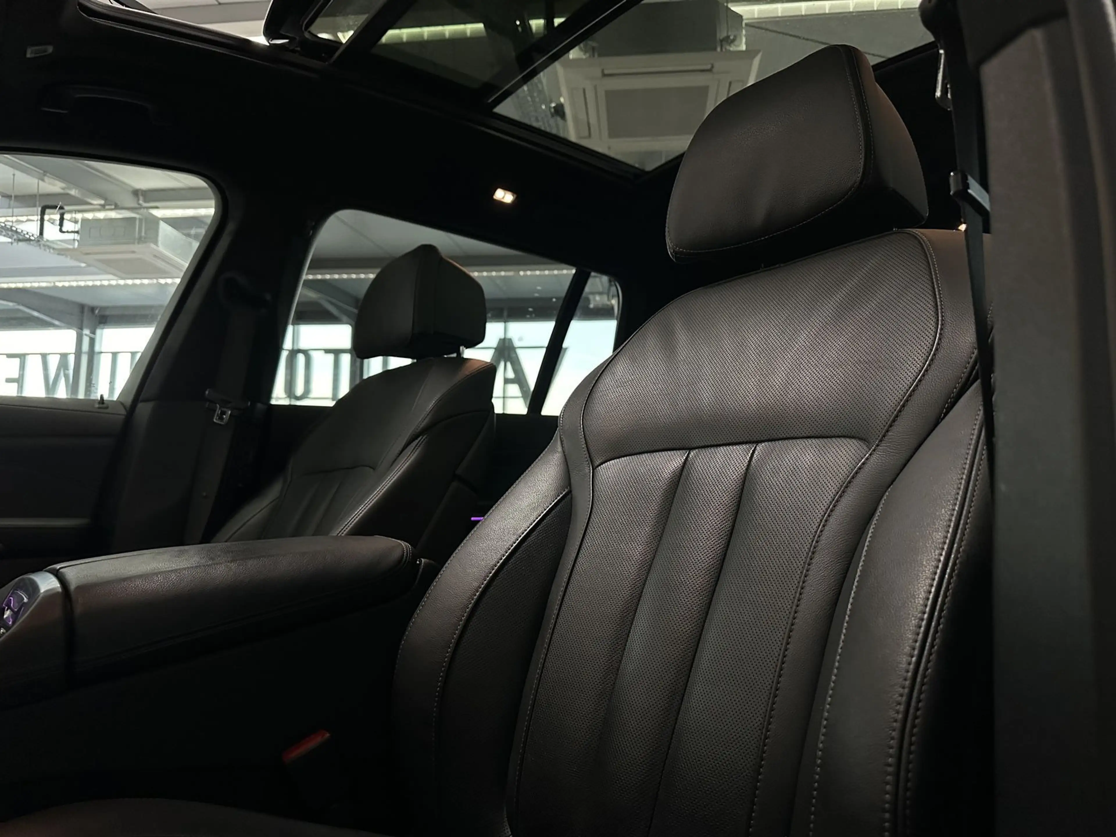 BMW X7 M50 d *7S *PANO *H&K *AHK *LASER *LUFT *H-UP — photo 12