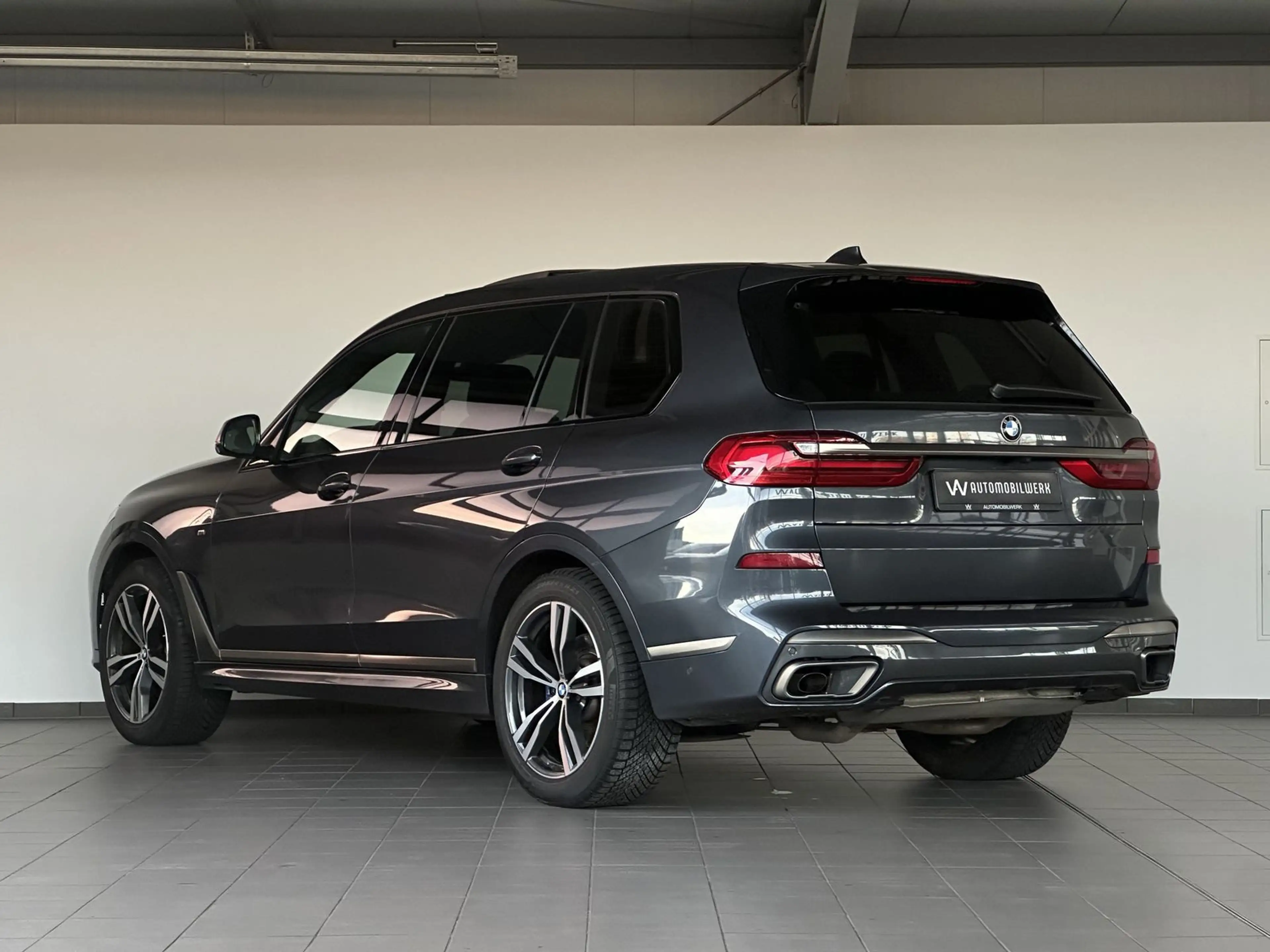 BMW X7 M50 d *7S *PANO *H&K *AHK *LASER *LUFT *H-UP — photo 6