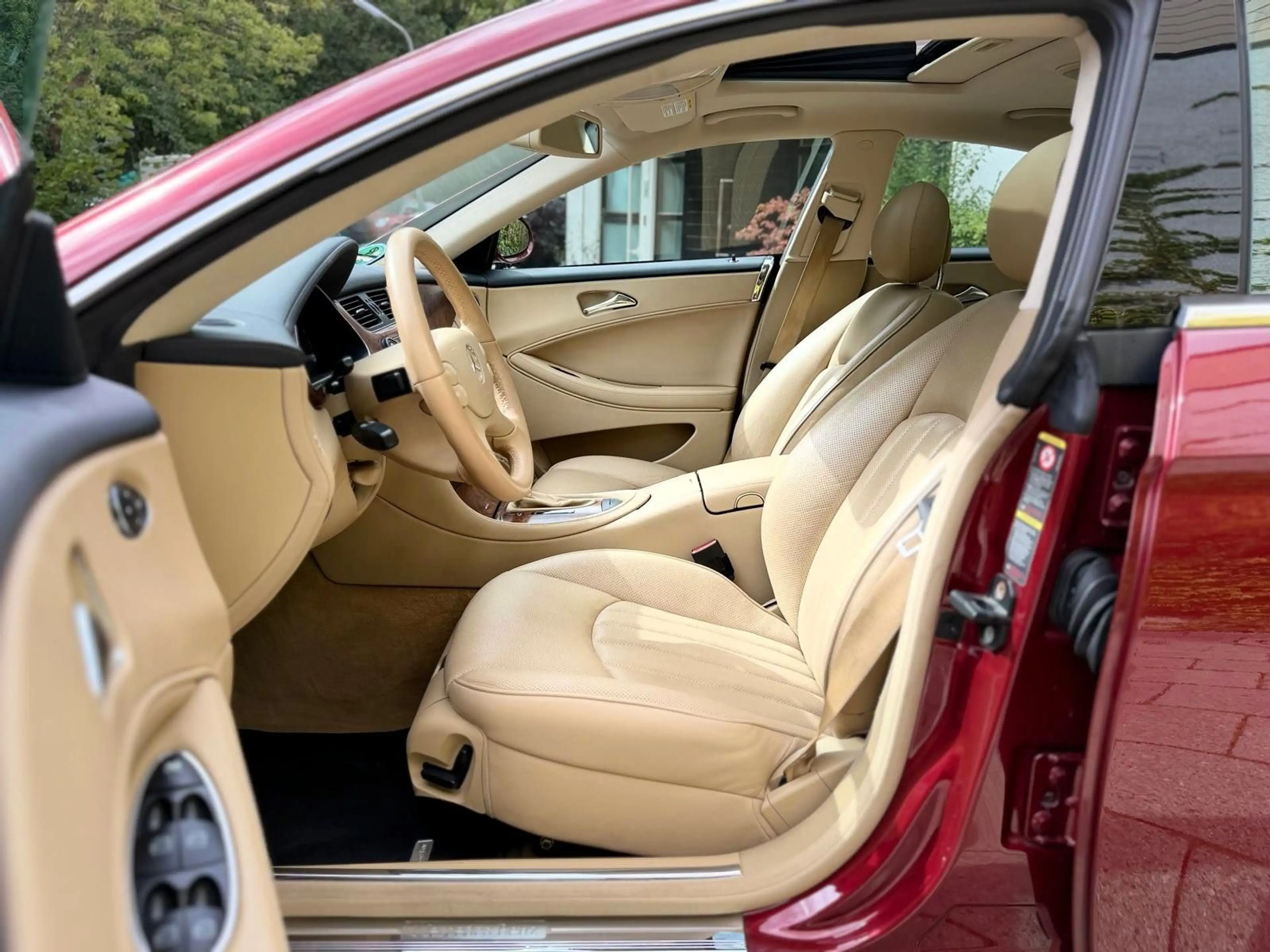Mercedes-Benz CLS 350 SPORTPAKET NAVI*Designo*Sitzbelüft*Beige — photo 14