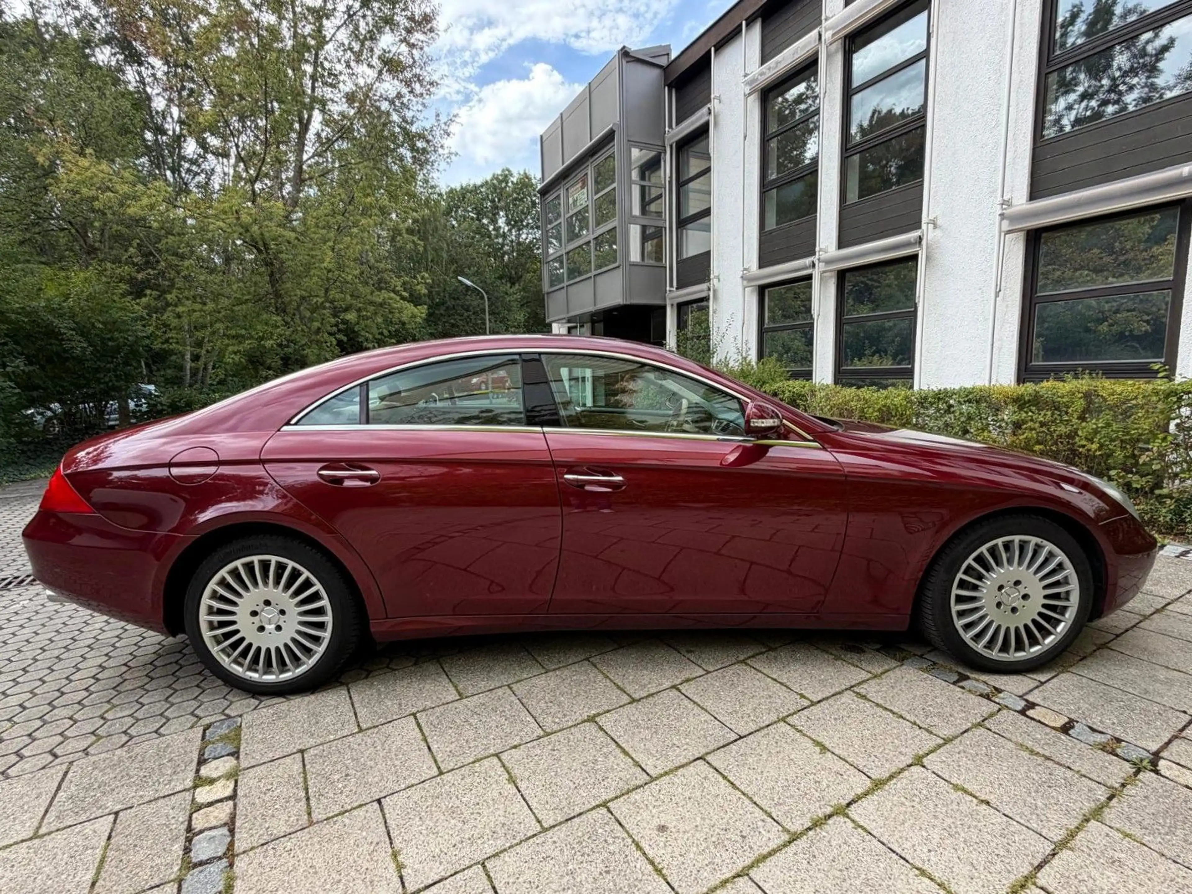 Mercedes-Benz CLS 350 SPORTPAKET NAVI*Designo*Sitzbelüft*Beige — photo 6