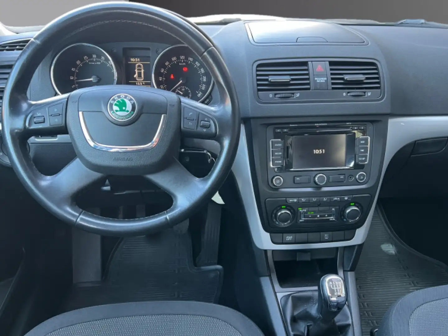 Skoda Yeti Ambition Beige - 2