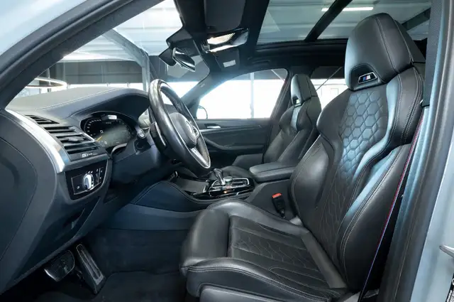 BMW X3 M view 12