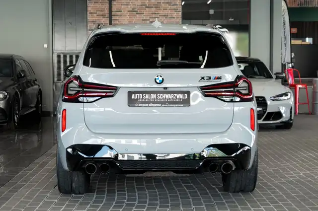 BMW X3 M view 10