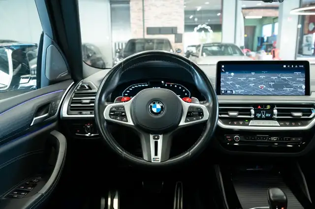 BMW X3 M view 15
