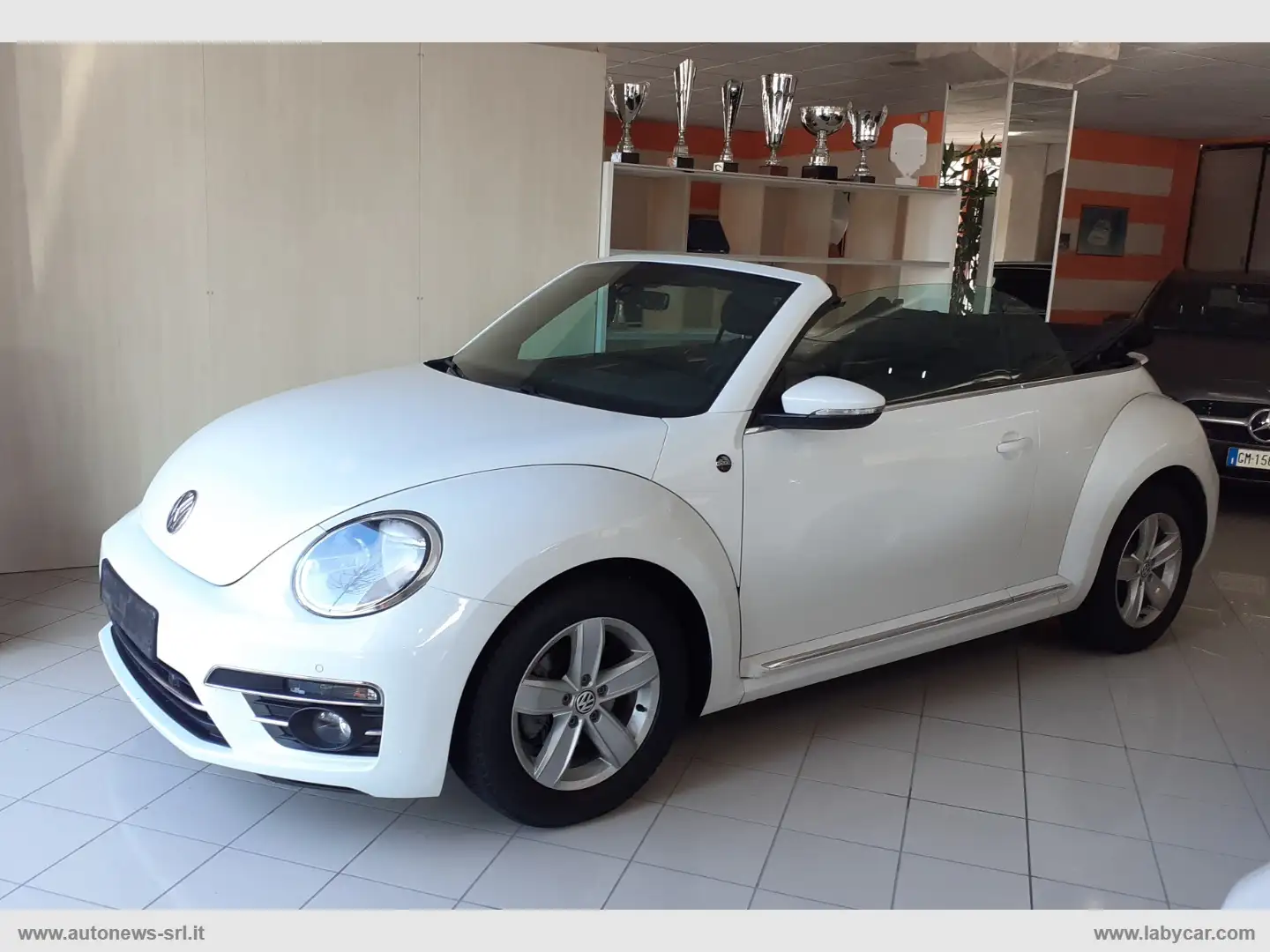 Volkswagen Maggiolino Cabrio 1.2 TSI Design BMT 2 UNITA' DISPONIBILI Weiß - 1