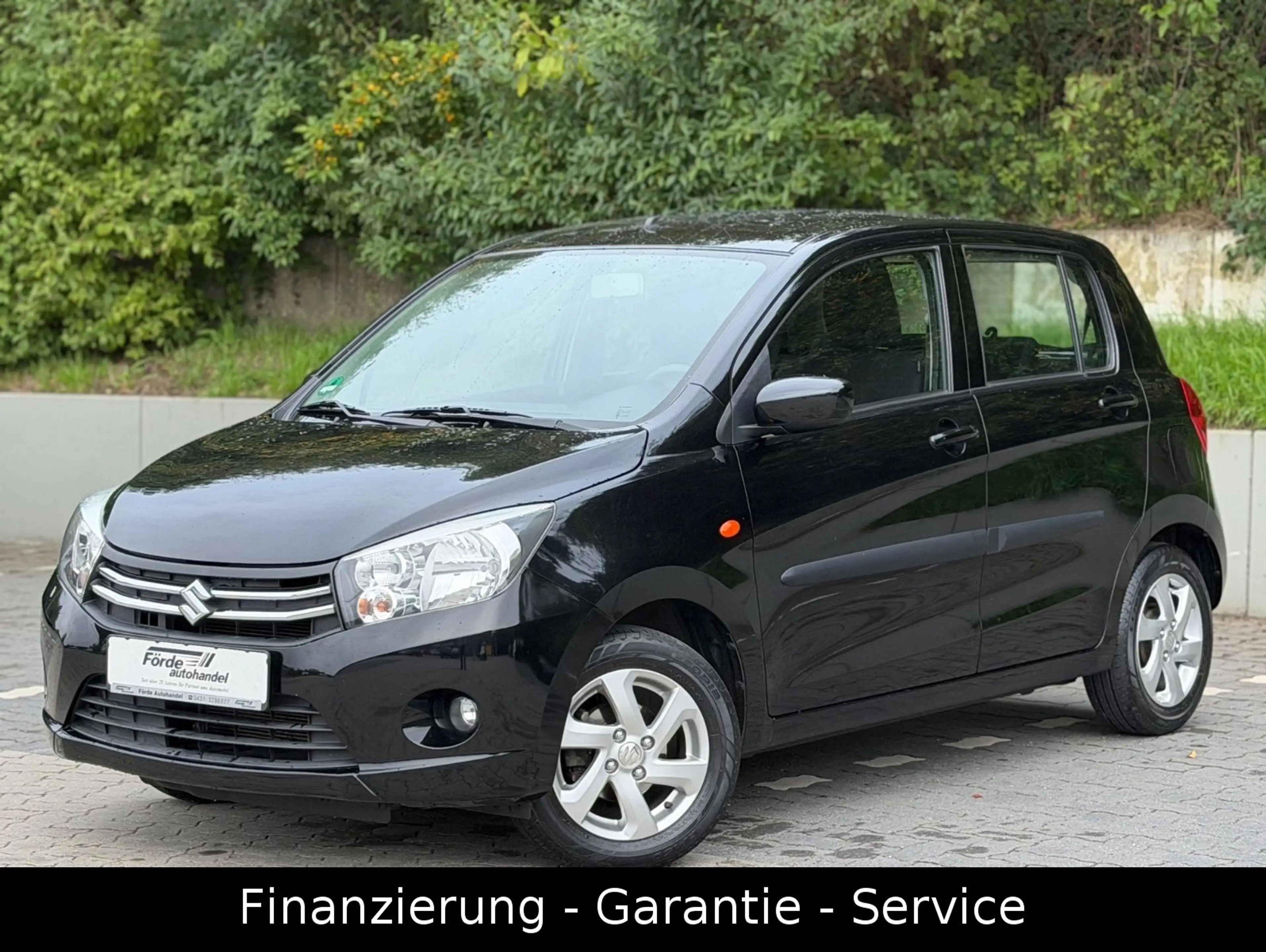 Suzuki Celerio 1.0/KLIMA/WENIG KM/ZV/ALU/GEPFLEGT/TÜV