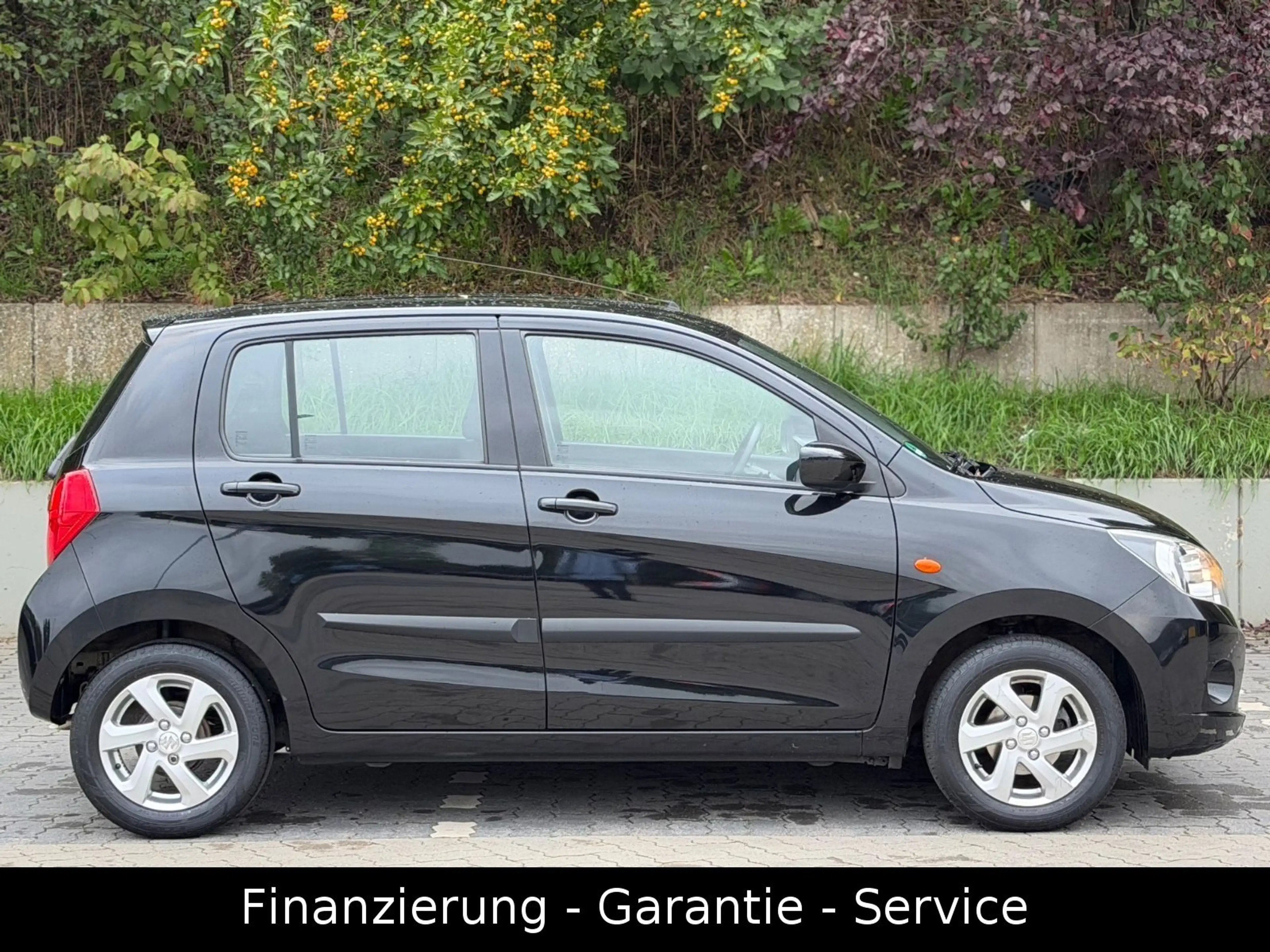 Suzuki Celerio 1.0/KLIMA/WENIG KM/ZV/ALU/GEPFLEGT/TÜV — photo 4