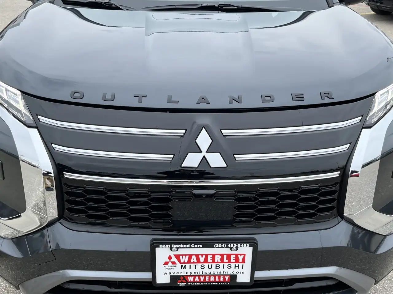 Mitsubishi Outlander снимка Mitsubishi Outlander