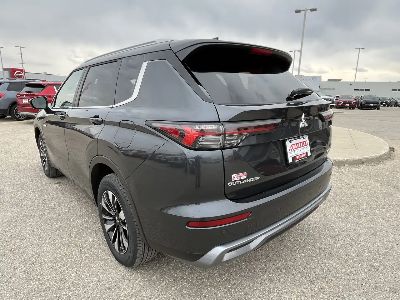 Mitsubishi Outlander снимка Mitsubishi Outlander