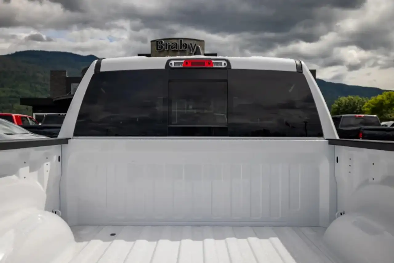RAM 1500 photo RAM 1500