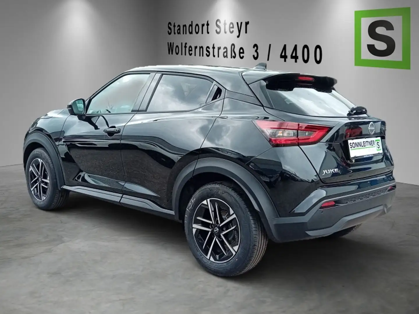 Nissan Juke JUKE N-Connecta 1.0 DIG-T 114 PS 6MT Schwarz - 2