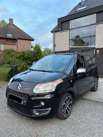 1.6 VTi Exclusive