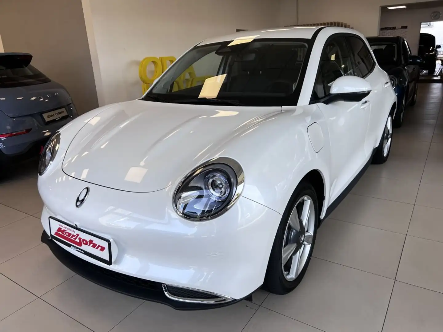 Ora Funky Cat 300 Pro Beyaz - 1