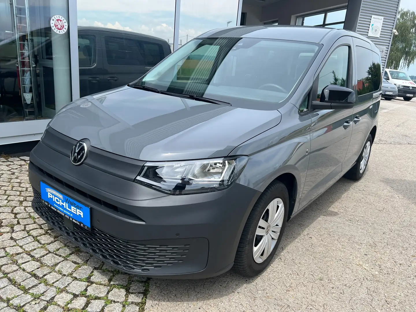 Volkswagen Caddy TDI DSG Gris - 1