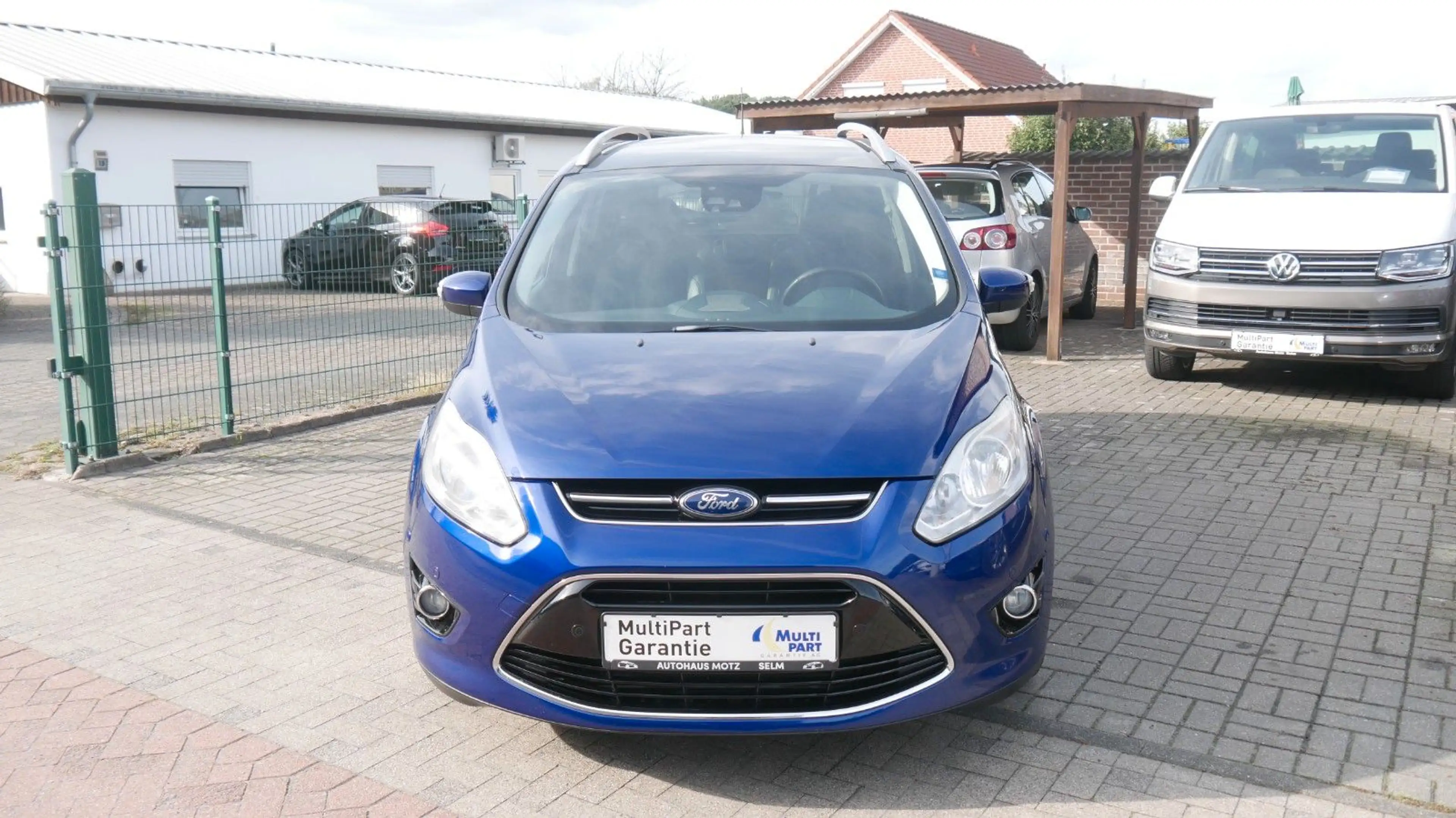 Ford Grand C-Max 2,0TDCi 120kW Titanium — photo 2