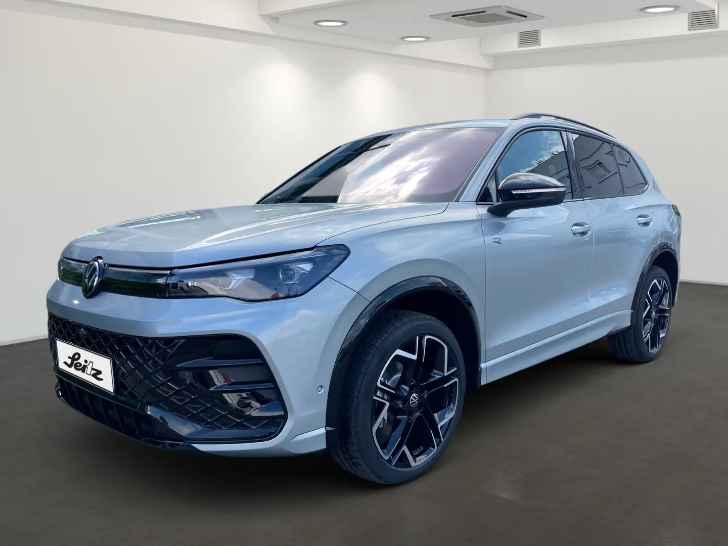 Volkswagen Tiguan 2.0 TSI 4M R-Line *HEAD-UP*PANO*MATRIX*KAMERA* Argent - 2