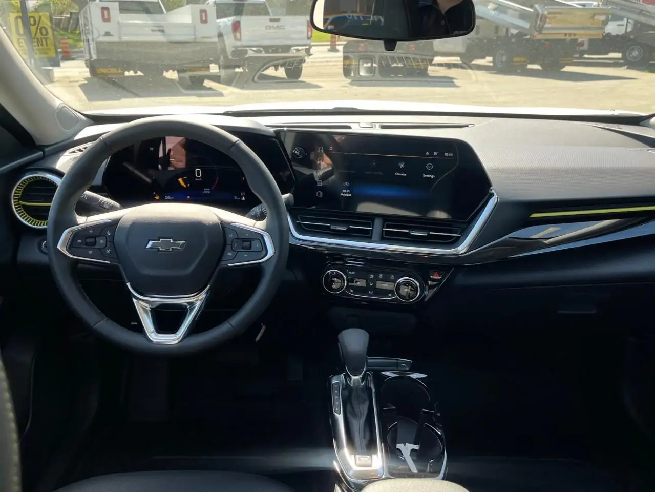 Chevrolet Trax снимка Chevrolet Trax