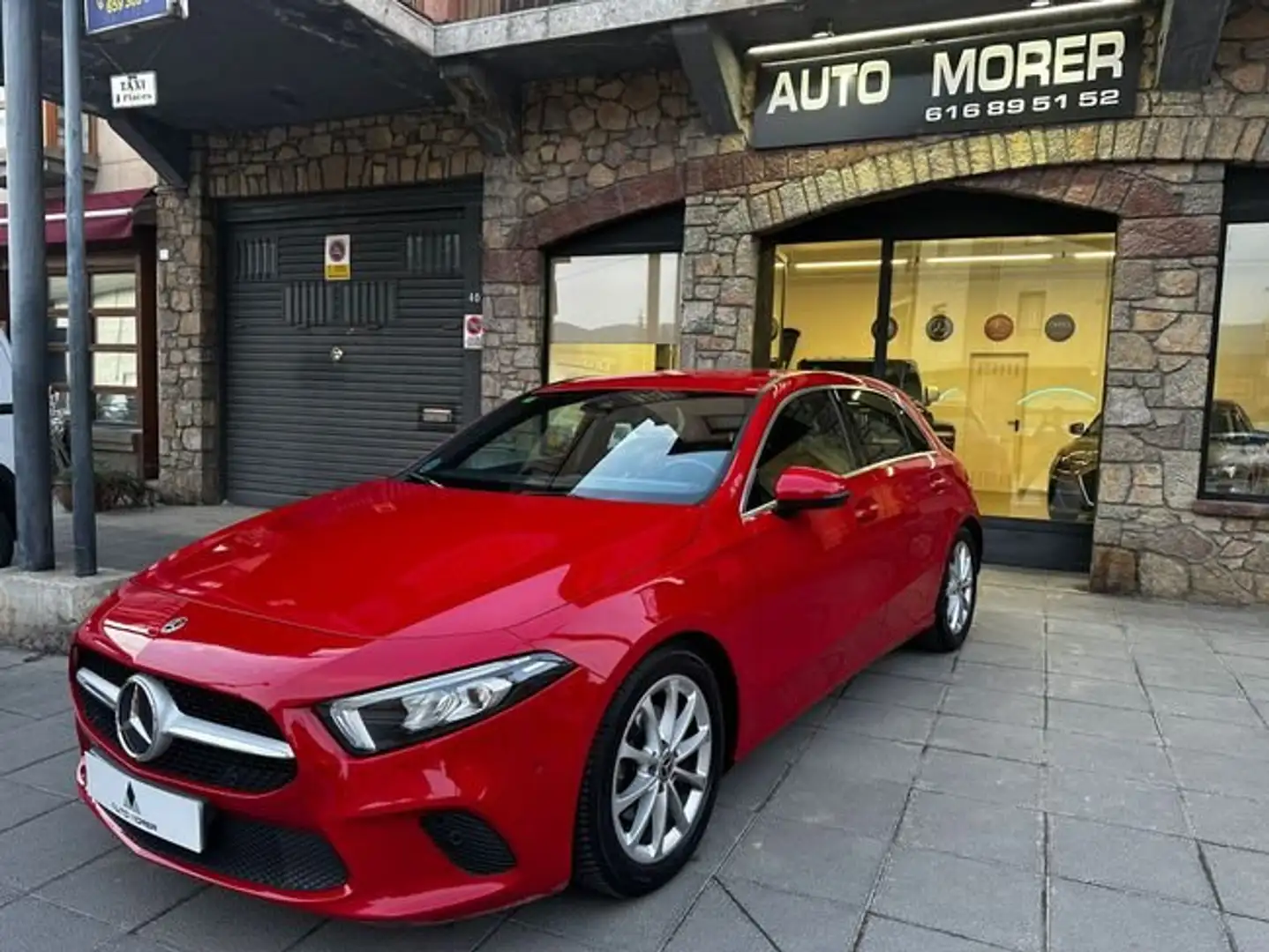 Mercedes-Benz A 180 180d Rouge - 2