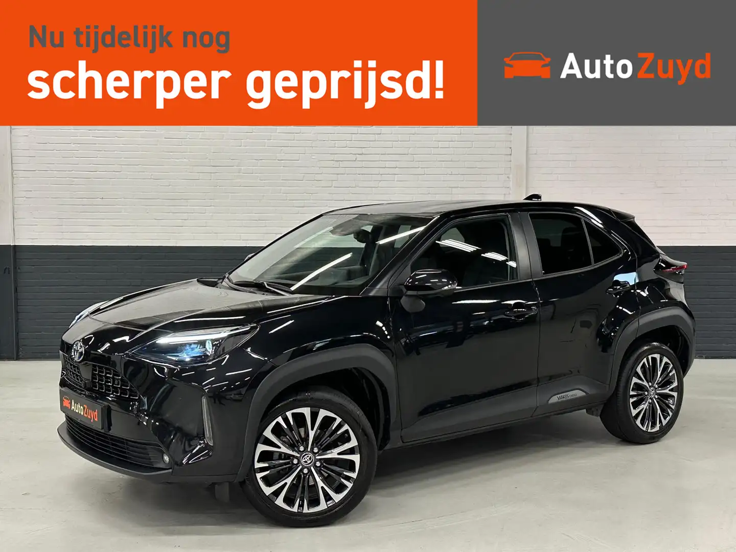 Toyota Yaris Cross 1.5 Hybrid Adventure Clima / Navi /DAB / Camera / Zwart - 1