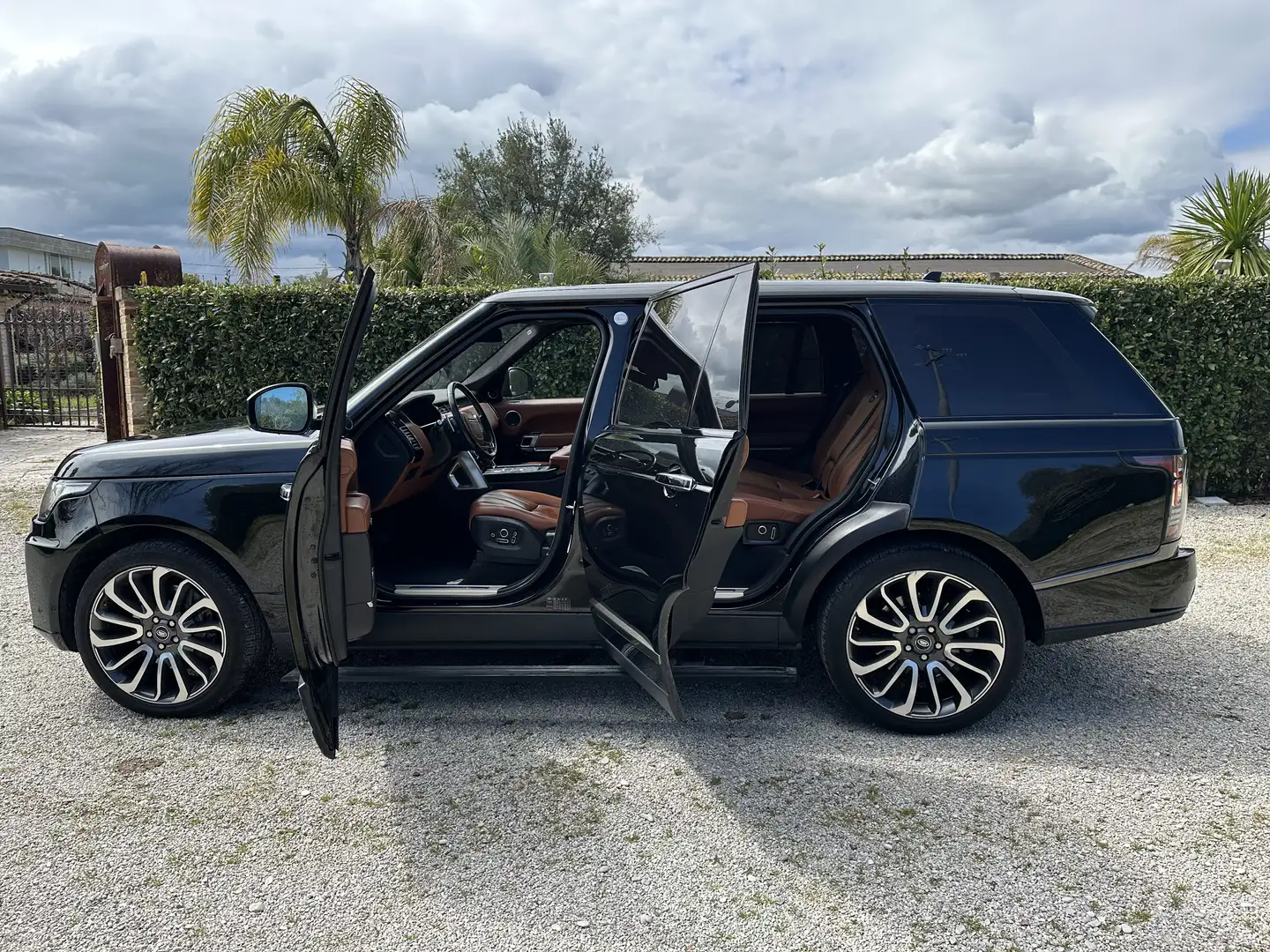Land Rover Range Rover LWB 4.4 sdV8 autobiography - 1