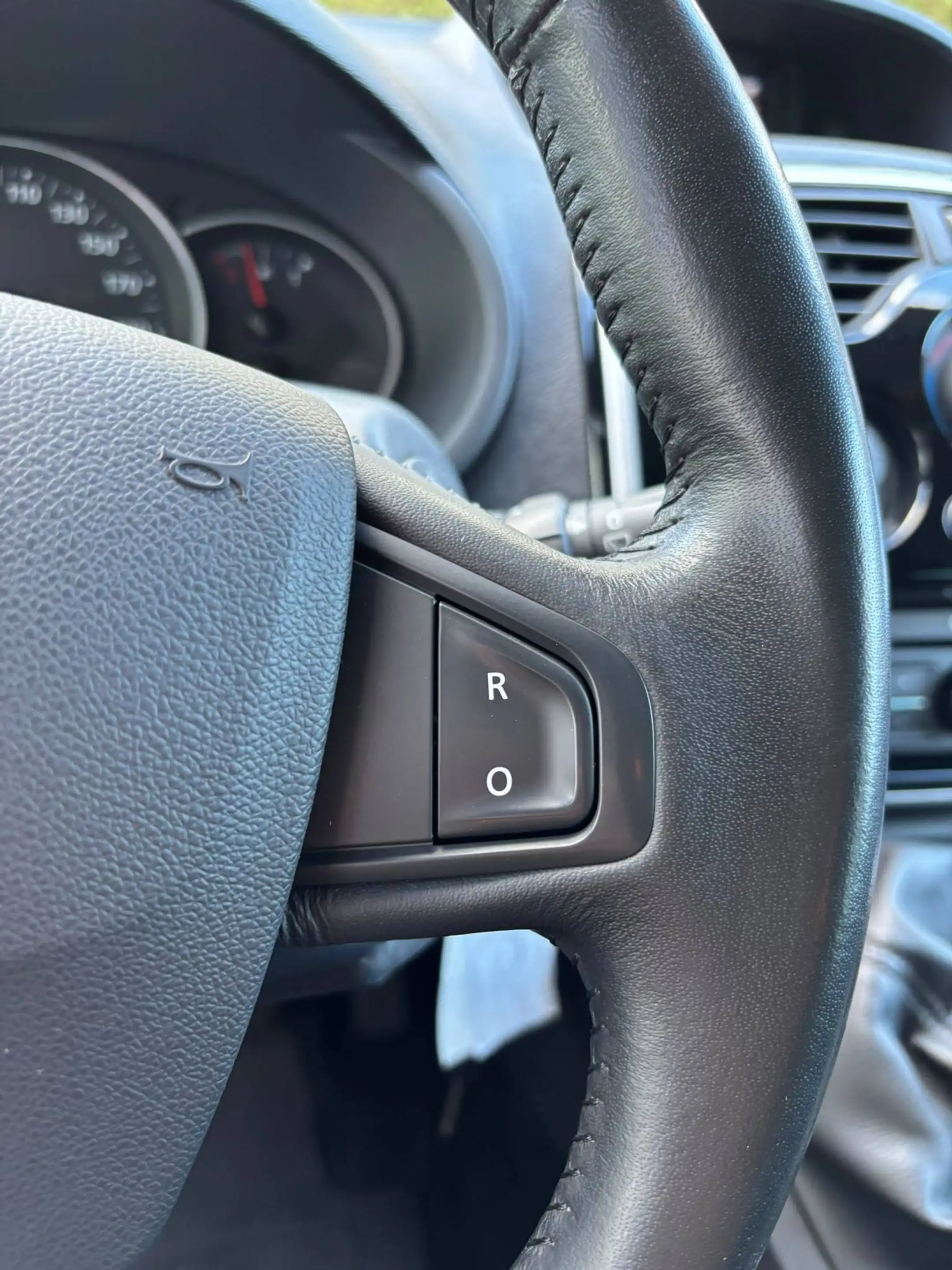 Renault Kangoo Kangoo 1.2 TCe Limited — photo 13