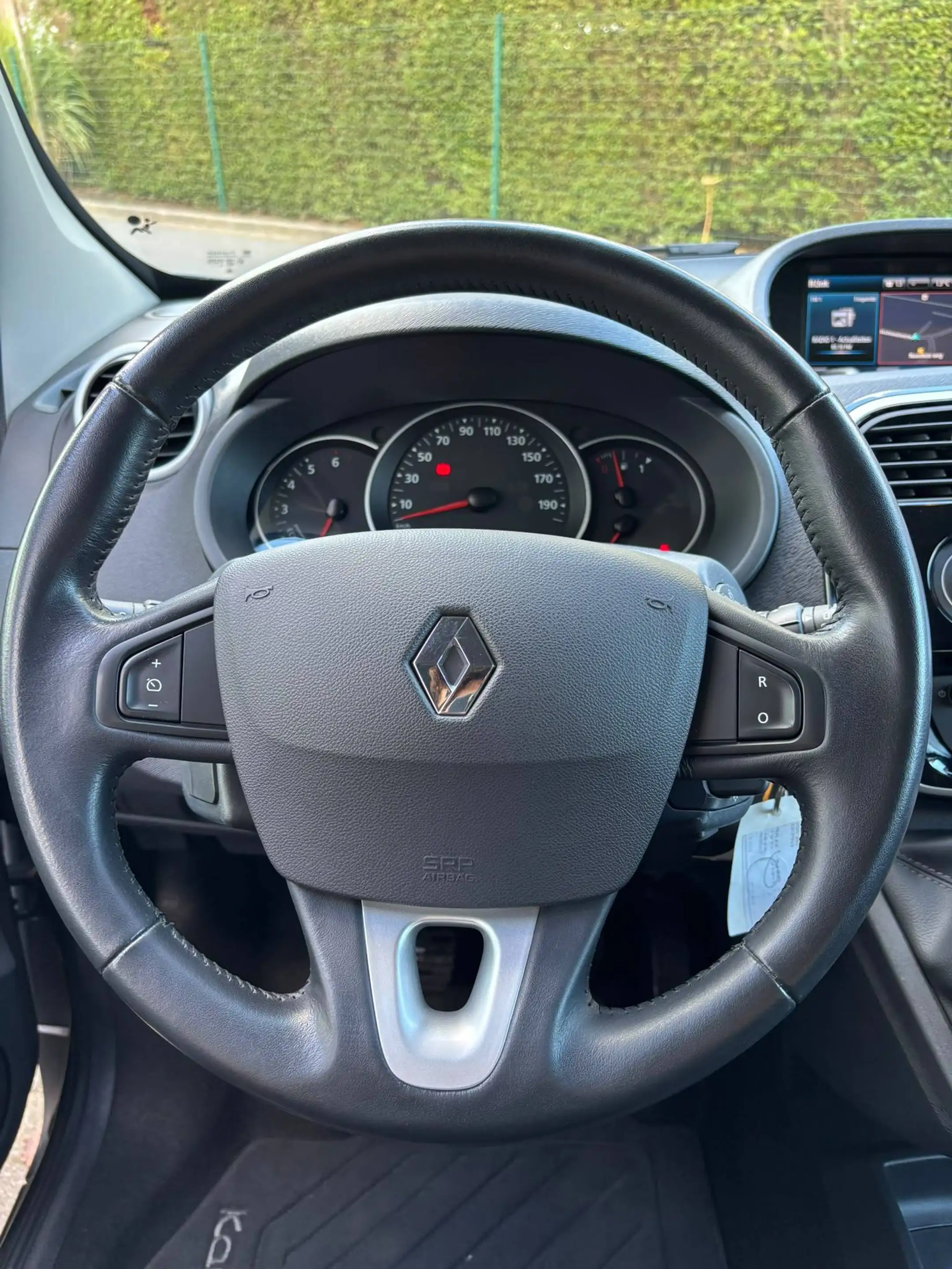 Renault Kangoo Kangoo 1.2 TCe Limited — photo 11